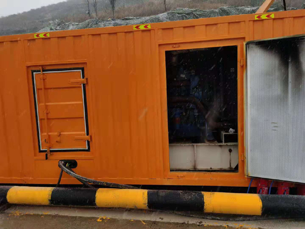 清河发电车出租-应急柴油发电机组选什么样的比较好？