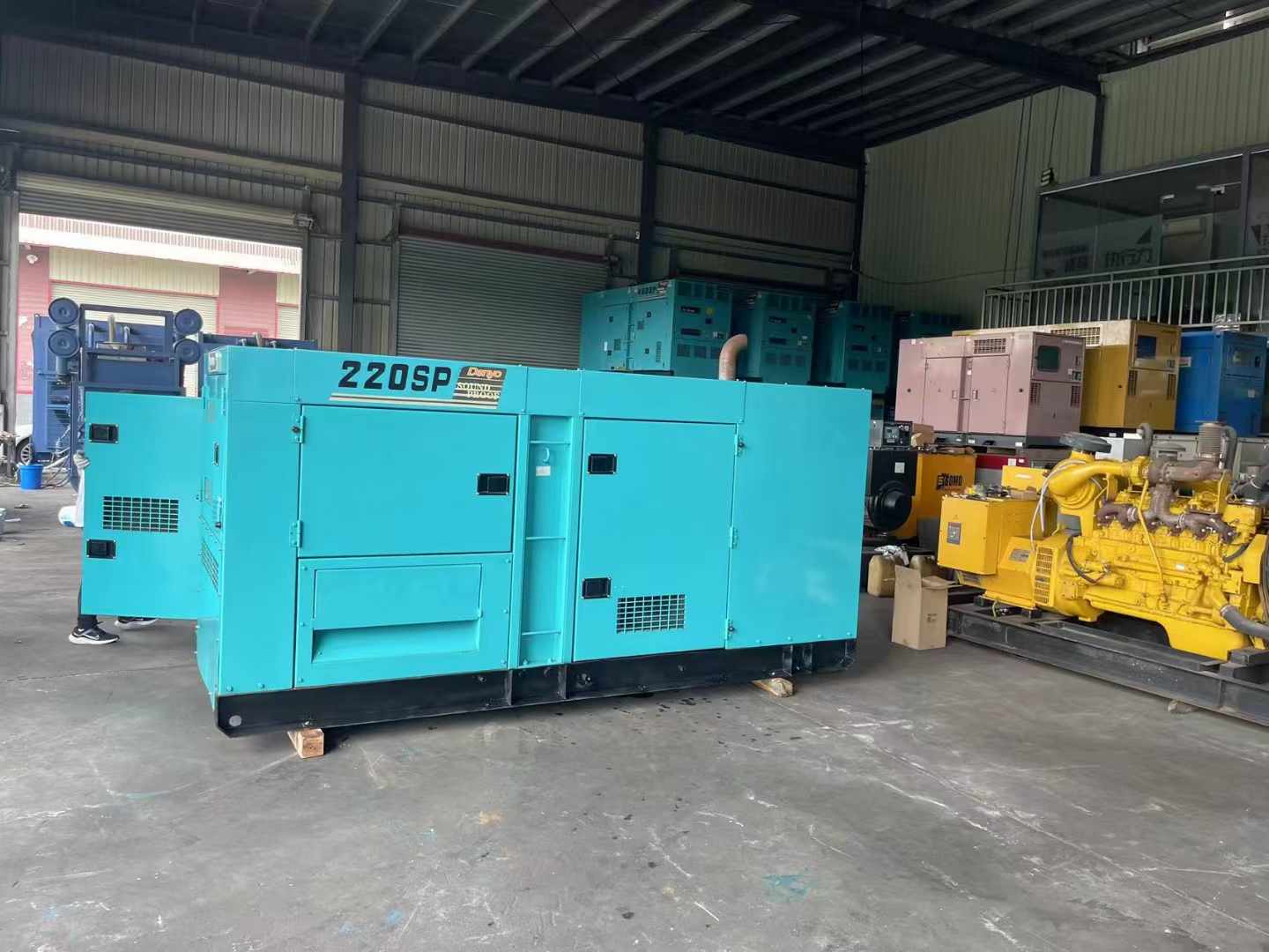 清河800kW 柴油发电机的输出电流波动范围是多少？