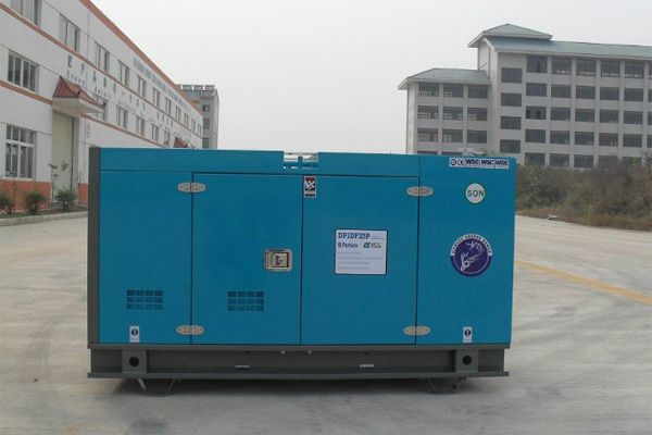 清河发电机租赁发电机组的换季保养注意事项