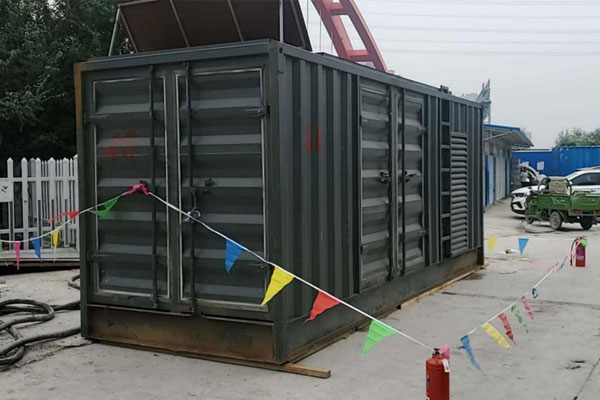 清河发电机租赁空气滤清器多久更换一次？