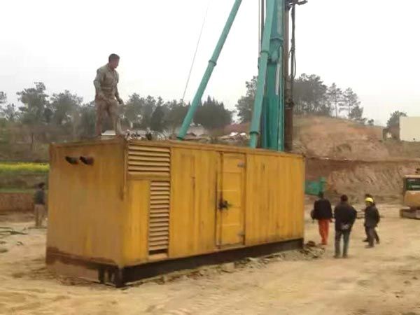 清河如何判断水冷式机油散热器密封件是否需要更换？